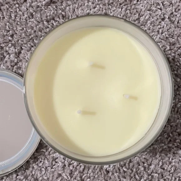 Bath & Body Works Rosewater & Ivy Scented Candle - Picture 3 of 3